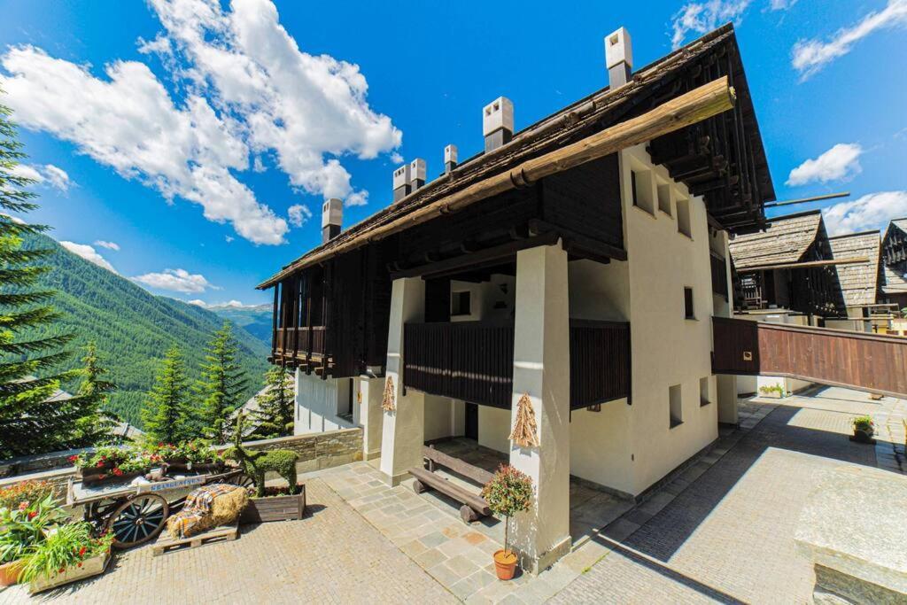 Ampia Terrazza 2Min Da Sestriere Apartment Grangesises Exterior foto